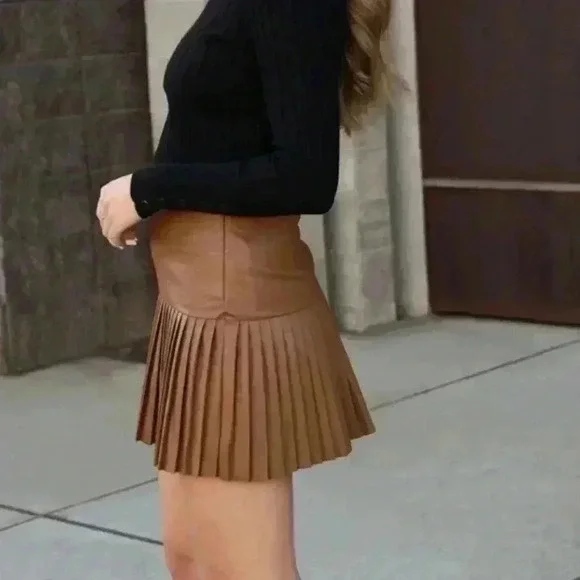 Pleated Vegan Leather Mini Skirt - Picture 7 of 15